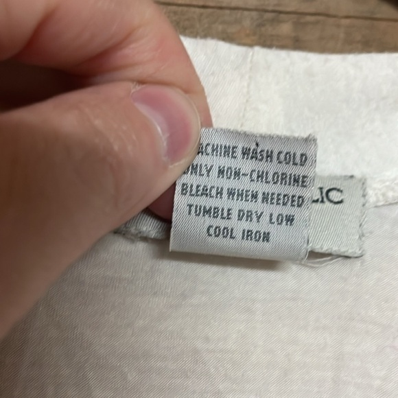 Banana Republic size Medium Ivory Color Draped Soft Stretchy Sleeveless Tank Top - Picture 5 of 6